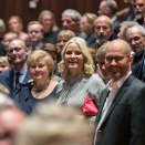 28. april: Kronprinsesse Mette-Marit er til stede under en festforestilling i Det Norske Teatret i anledning Det Norske Samlagets 150-årsjubileum. Foto: Vidar Ruud / NTB scanpix